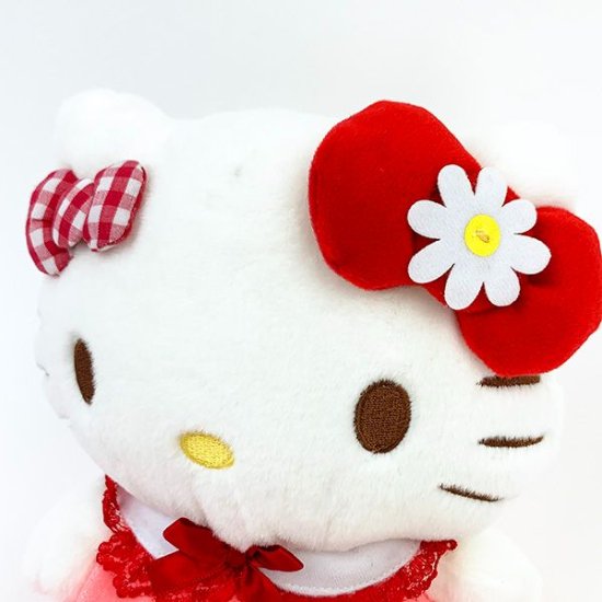 Sanrio Kitty Fashion