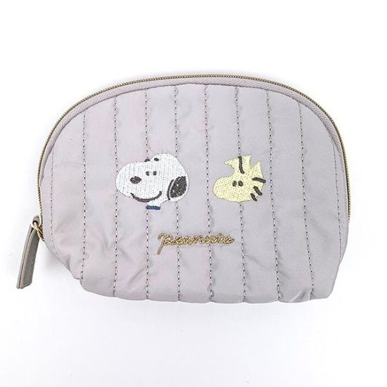 Snoopy quilted items feature