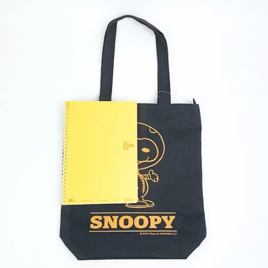 Snoopy tote with zipper