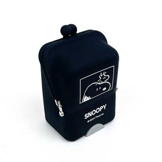 Snoopy's Air Pita series pouch