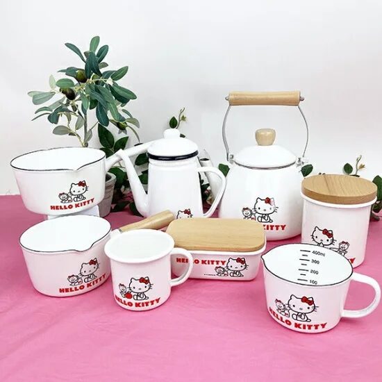 Hello Kitty enamel kitchen items