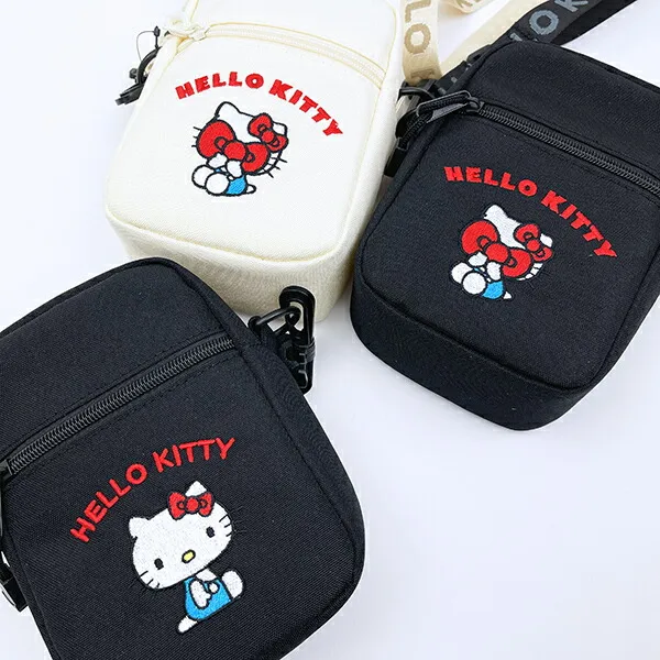 キティちゃんのミニショルダー。コンパクトで使いやすい！アウトドアや夏イベントにも！