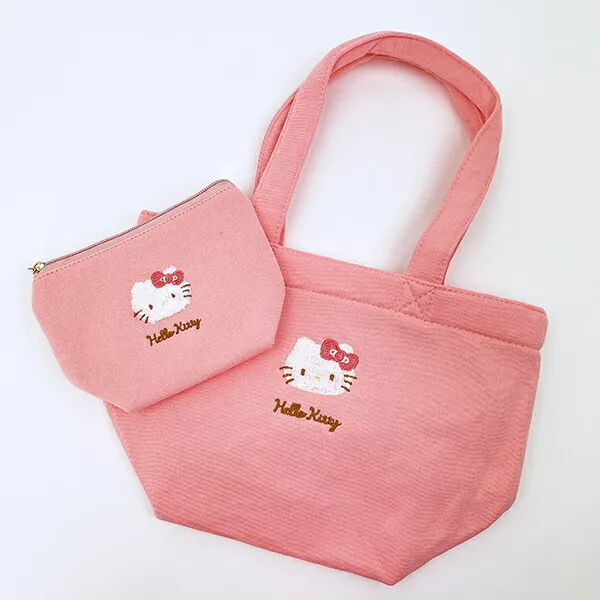 可愛すぎ注意！サガラ刺繍で描くキュートなもこもこキティのバッグandポーチ