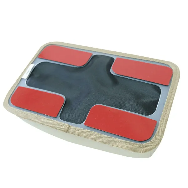 ミッフィーのカー用品