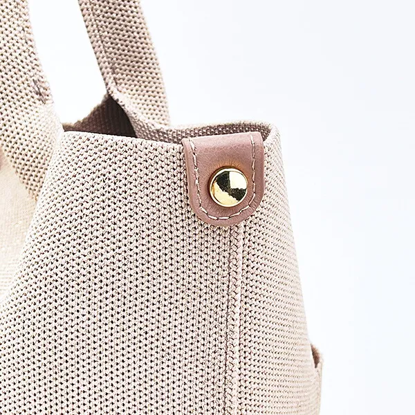 Hello Kitty Knit Tote Bag