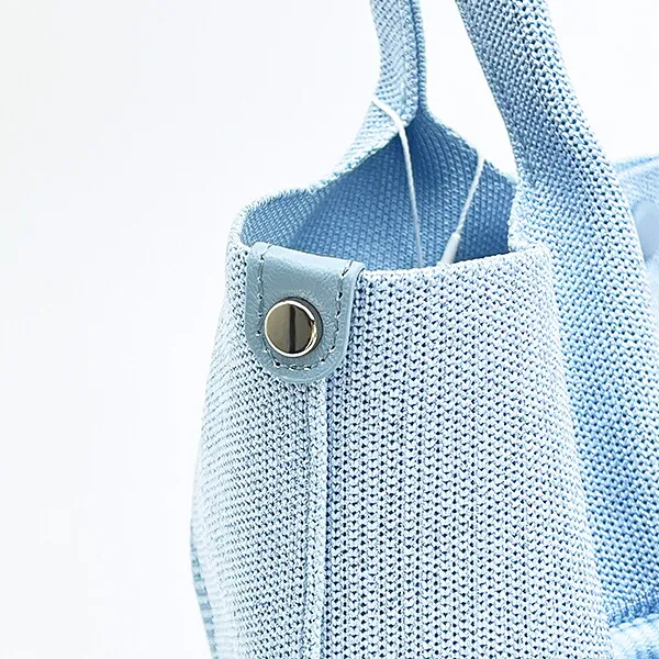 Hello Kitty Knit Tote Bag
Soda Color
